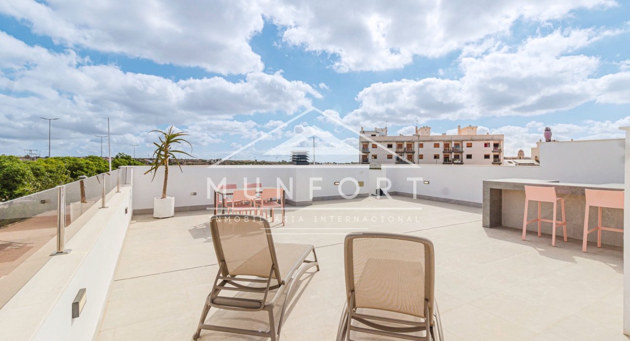 Revente - Villas -
Sucina