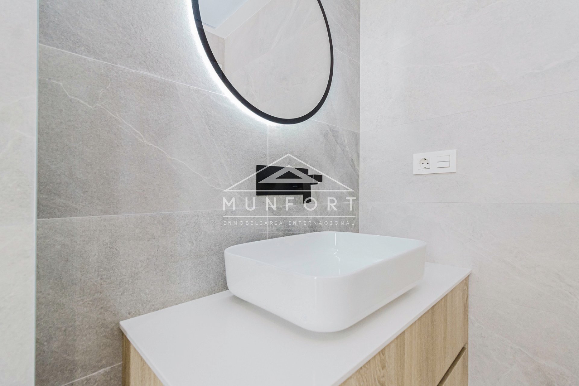 Revente - Villas -
Sucina