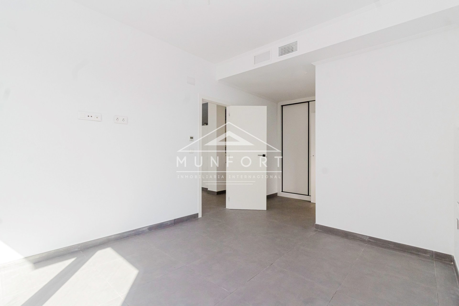 Revente - Villas -
Torrevieja - La Mata - Torrevieja