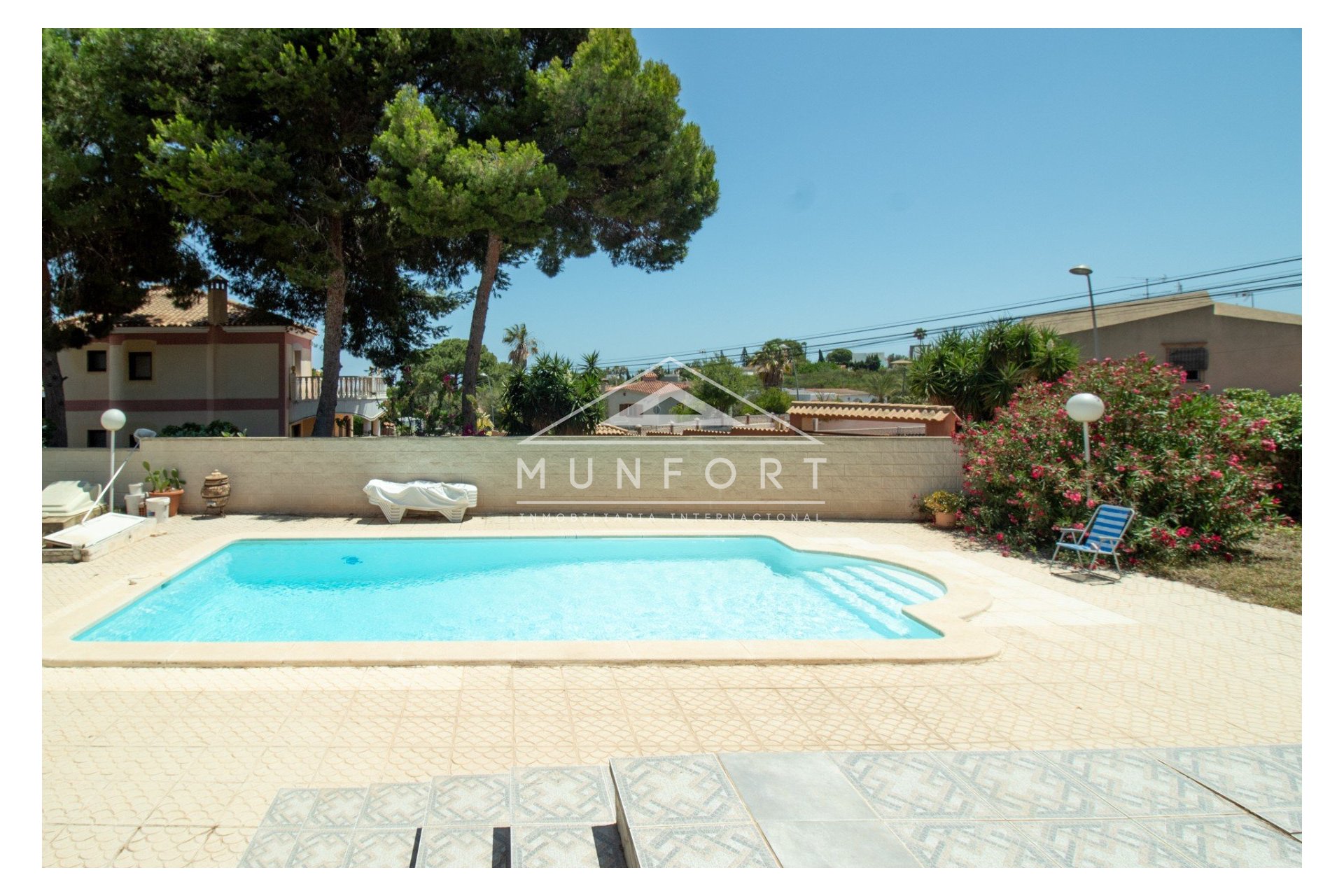 Revente - Villas -
Torrevieja - Los Balcones - Torrevieja