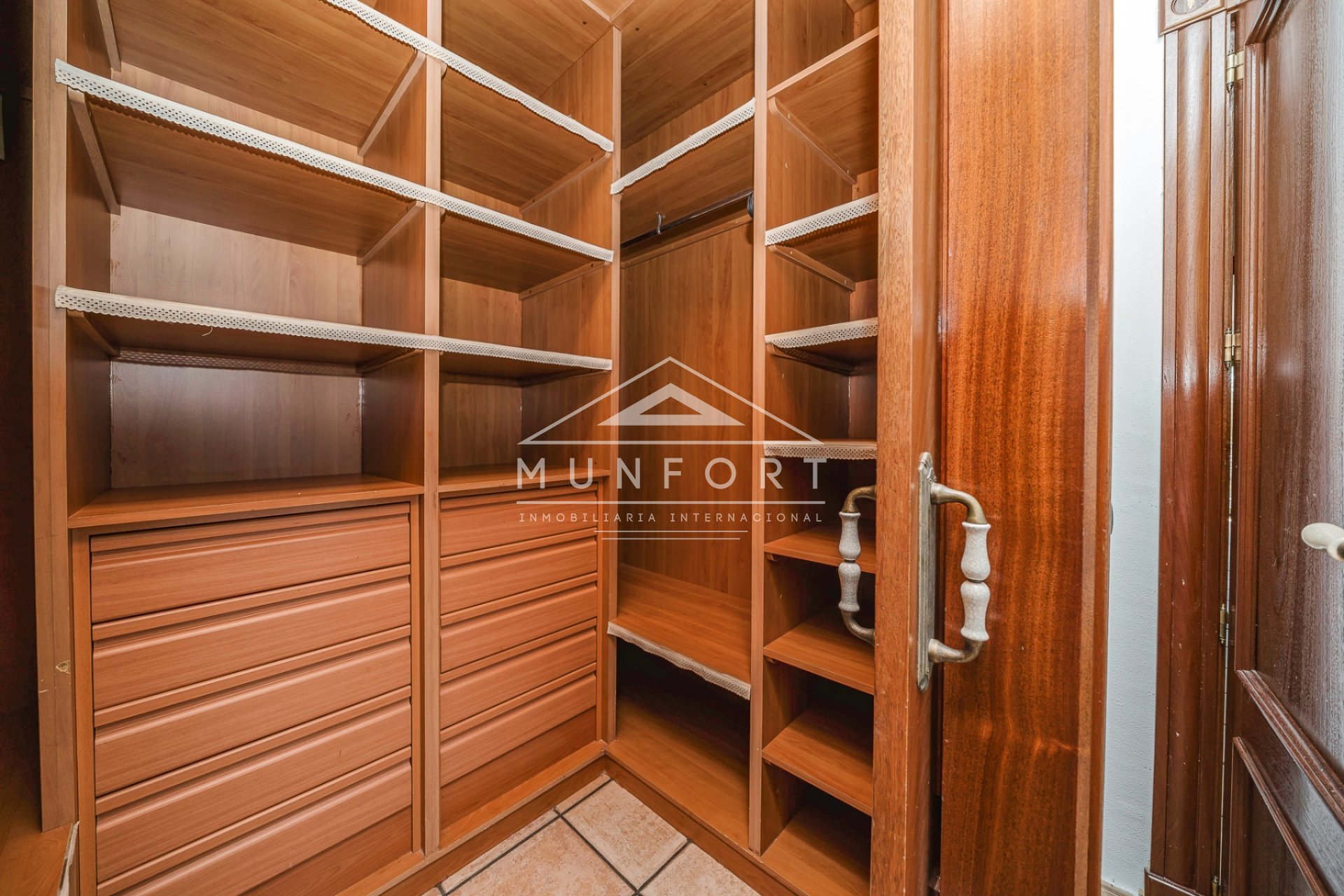 Revente - Villas -
Torrevieja - Los Balcones - Torrevieja