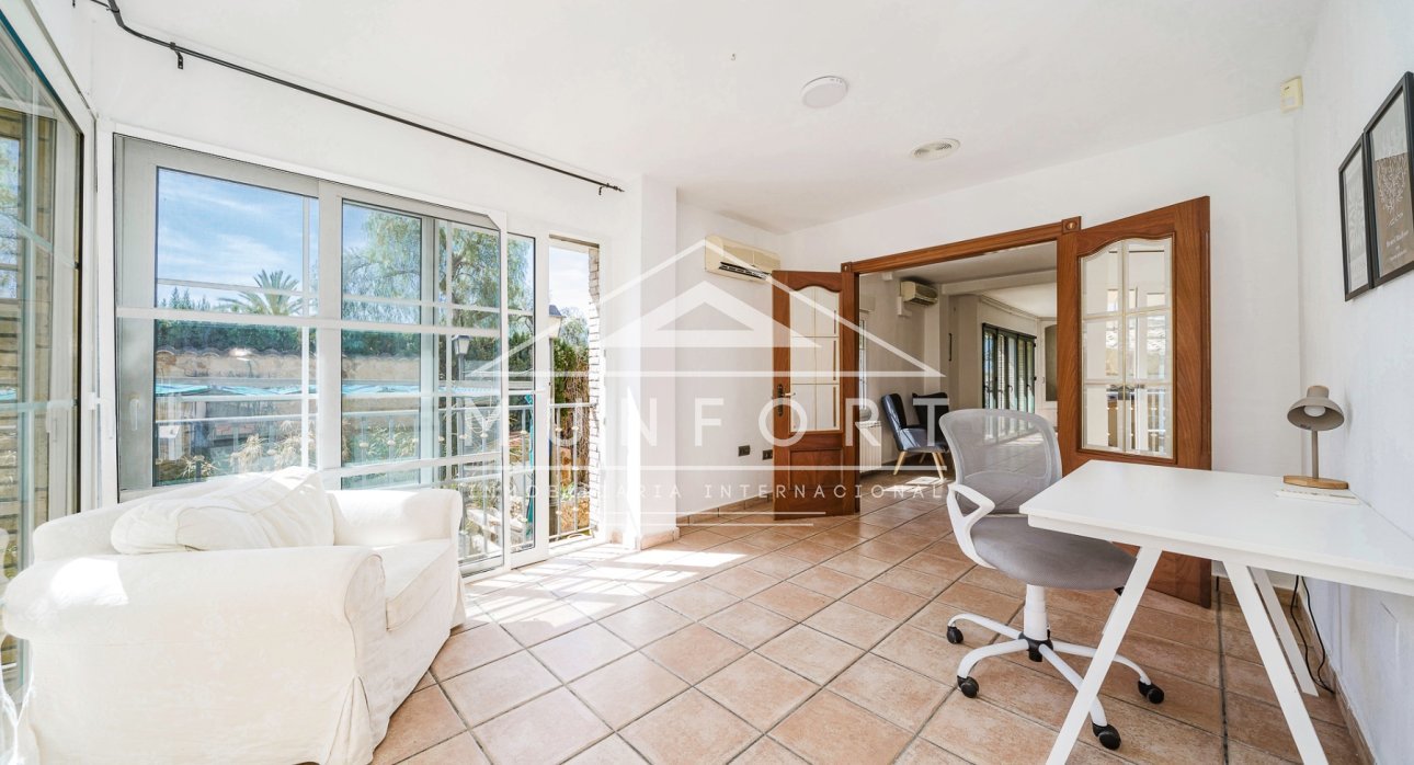 Revente - Villas -
Torrevieja - Los Balcones - Torrevieja