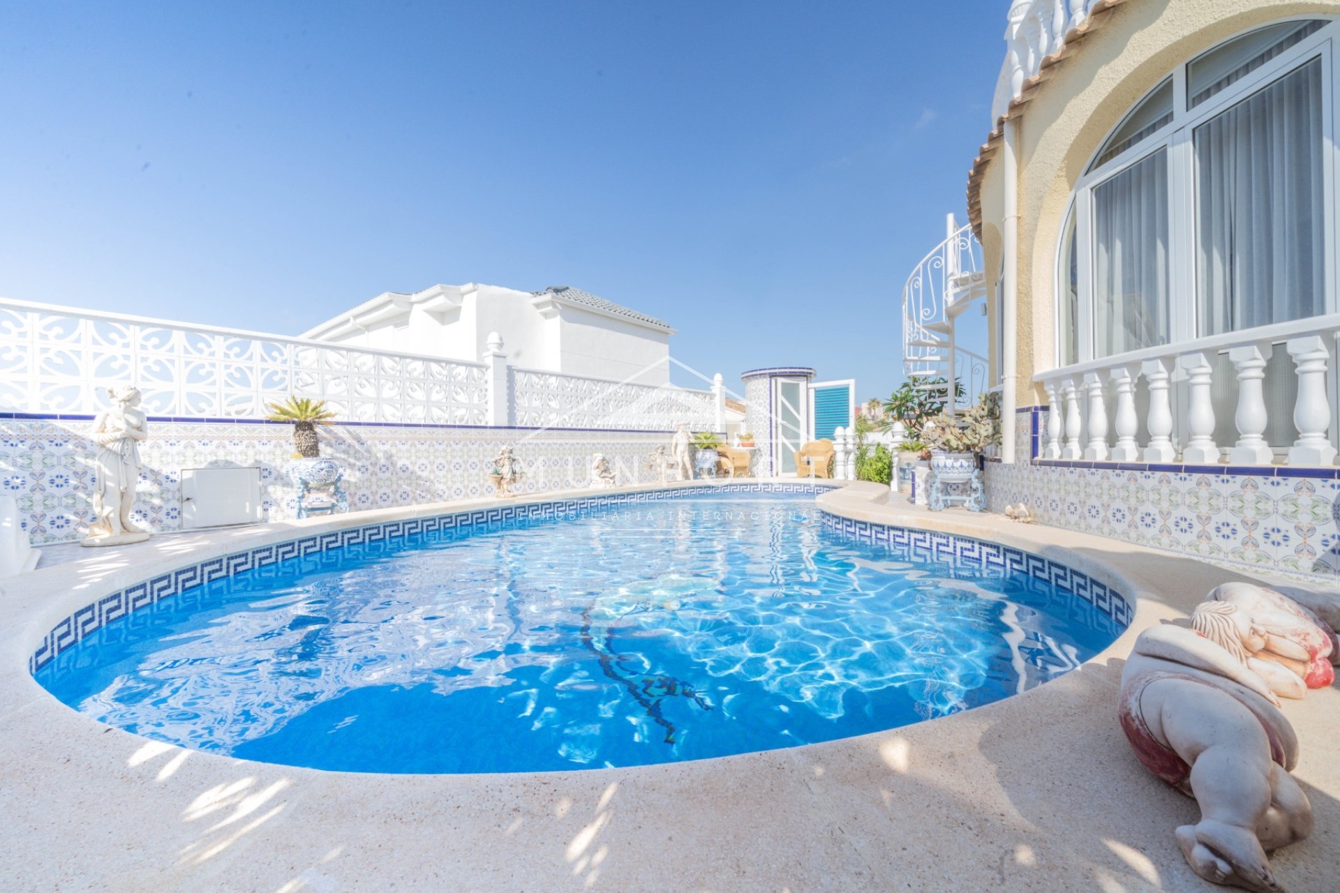 Revente - Villas -
Villamartin