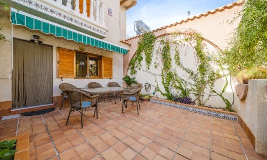 Rijtjeshuizen - Herverkoop - San Pedro del Pinatar -
                Lo Pag&aacute;n