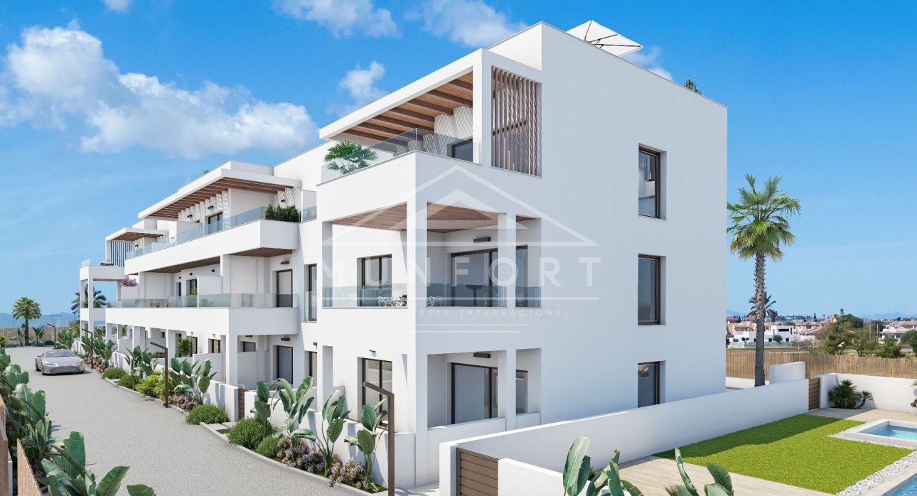 Segunda mano - Apartamentos -
Alcázares, Los - La Serena Golf - Los Alcázares