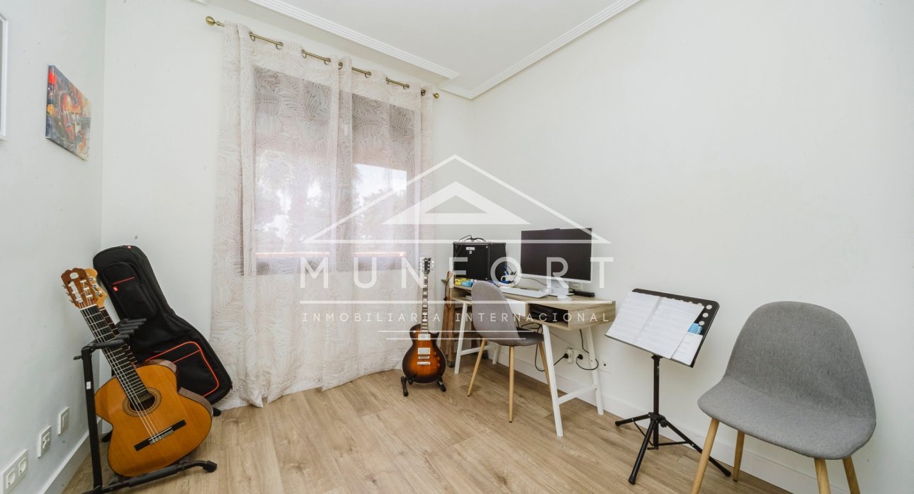 Segunda mano - Apartamentos -
Alcázares, Los - La Serena Golf - Los Alcázares