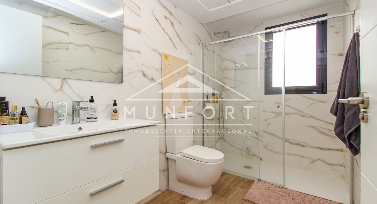 Segunda mano - Apartamentos -
Alcázares, Los - Los Alcázares