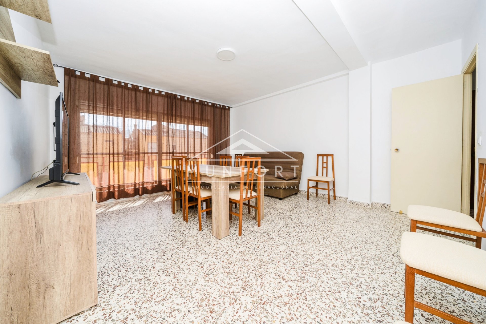 Segunda mano - Apartamentos -
Alcázares, Los - Los Alcázares