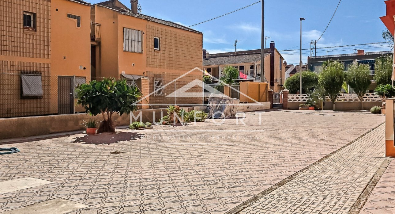 Segunda mano - Apartamentos -
Alcázares, Los - Los Alcázares