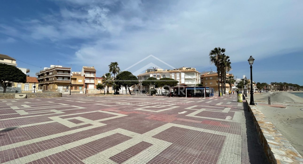 Segunda mano - Apartamentos -
Alcázares, Los - Los Alcázares