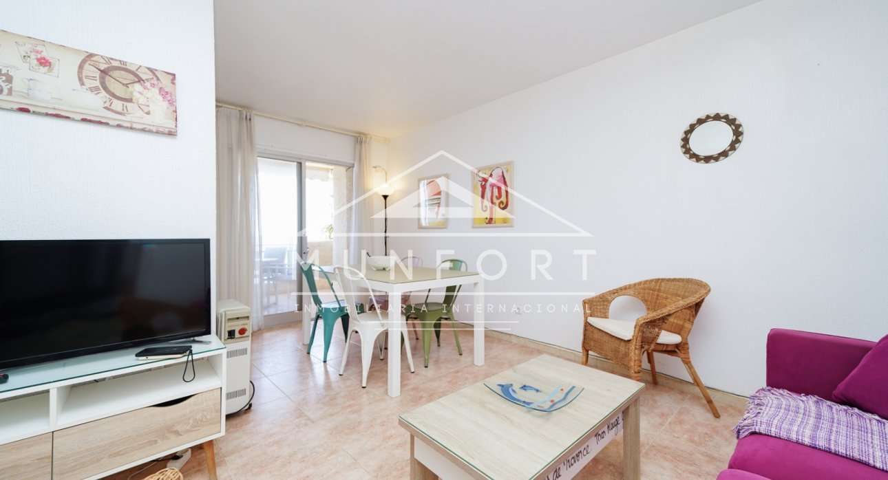 Segunda mano - Apartamentos -
Alcázares, Los