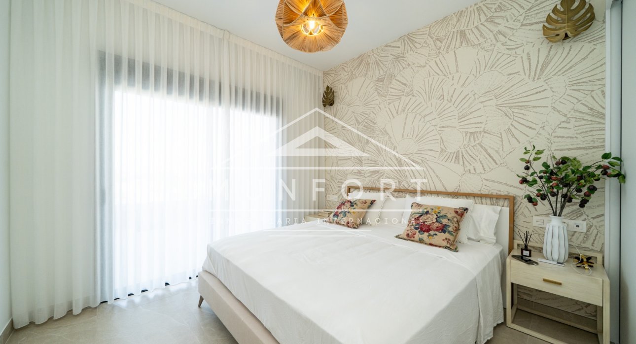 Segunda mano - Apartamentos -
Benijófar