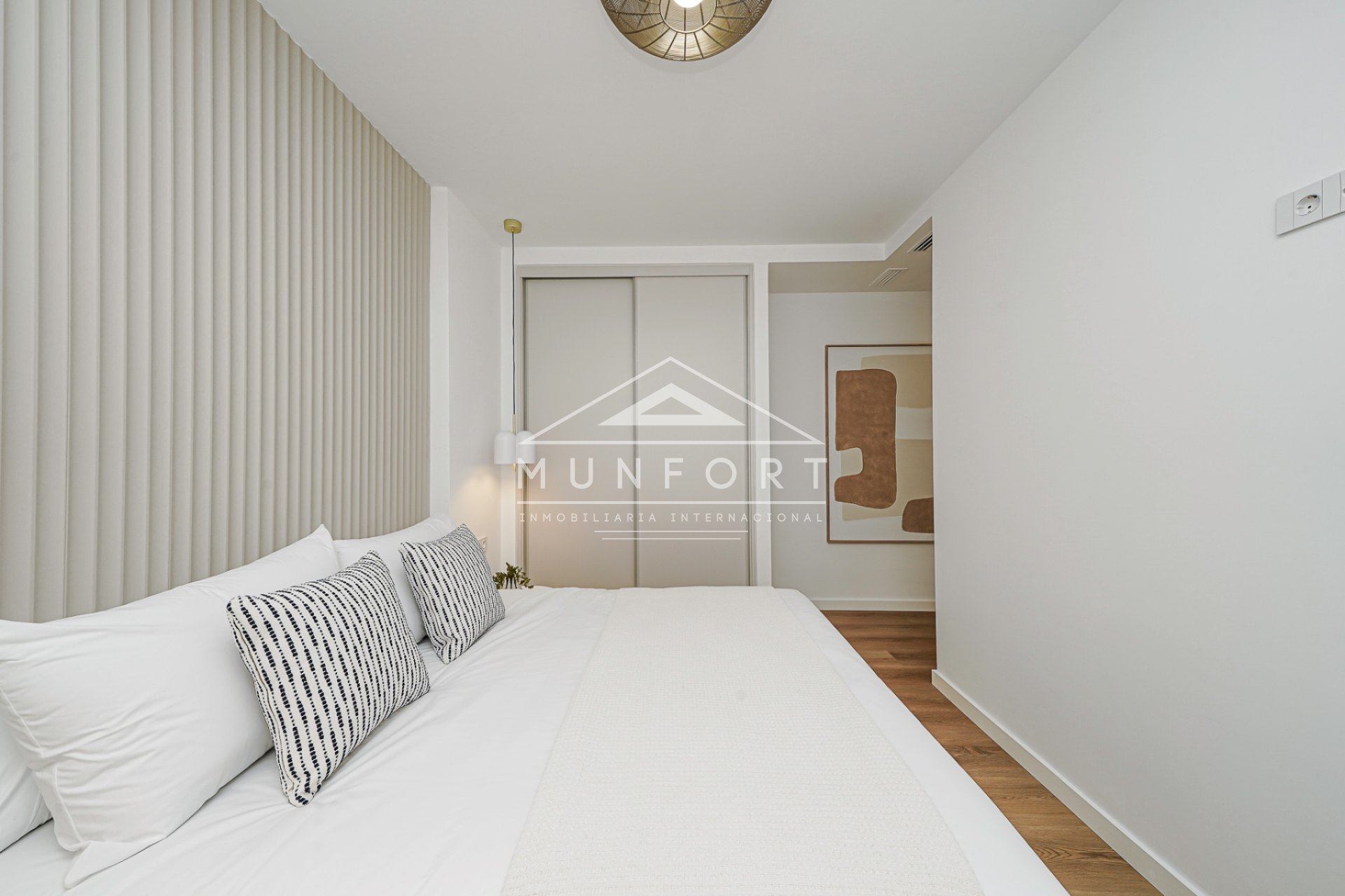 Segunda mano - Apartamentos -
La Manga