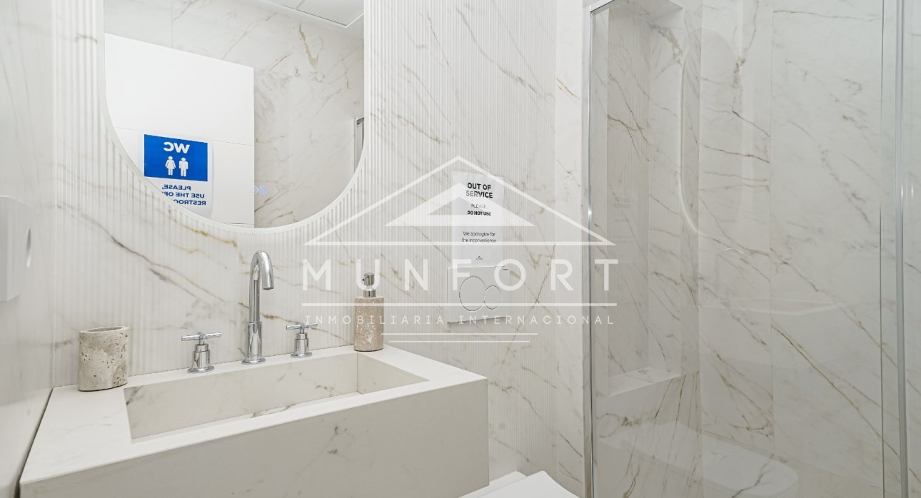 Segunda mano - Apartamentos -
La Manga