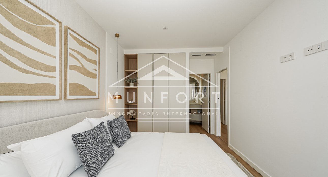 Segunda mano - Apartamentos -
La Manga