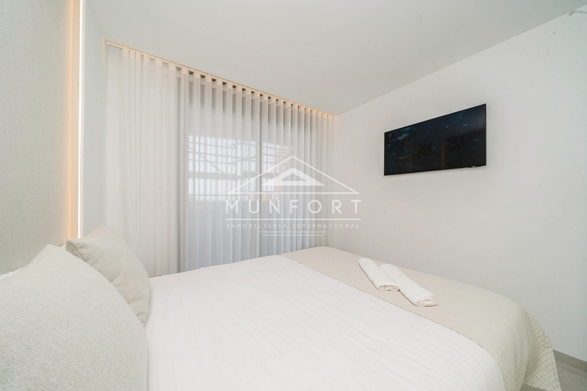 Segunda mano - Apartamentos -
La Manga