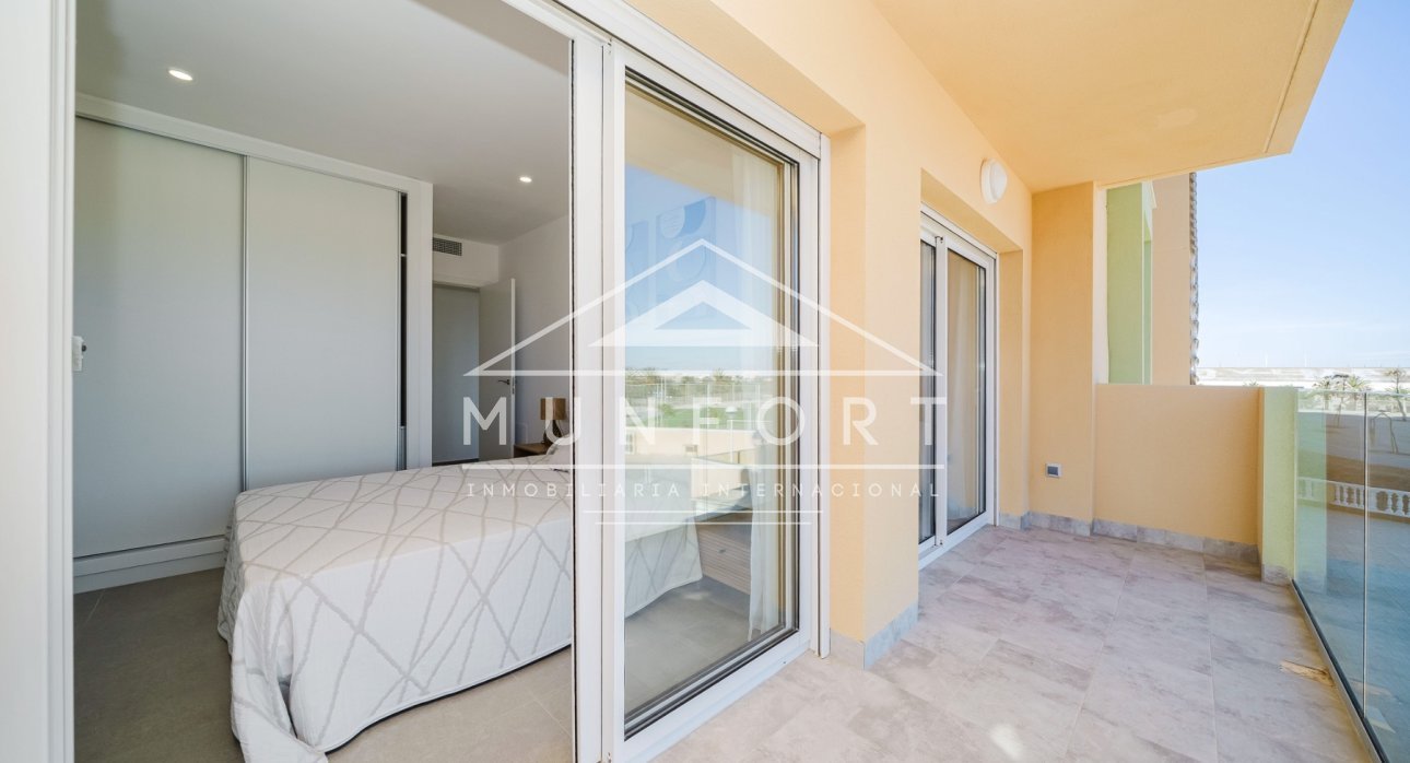 Segunda mano - Apartamentos -
La Manga