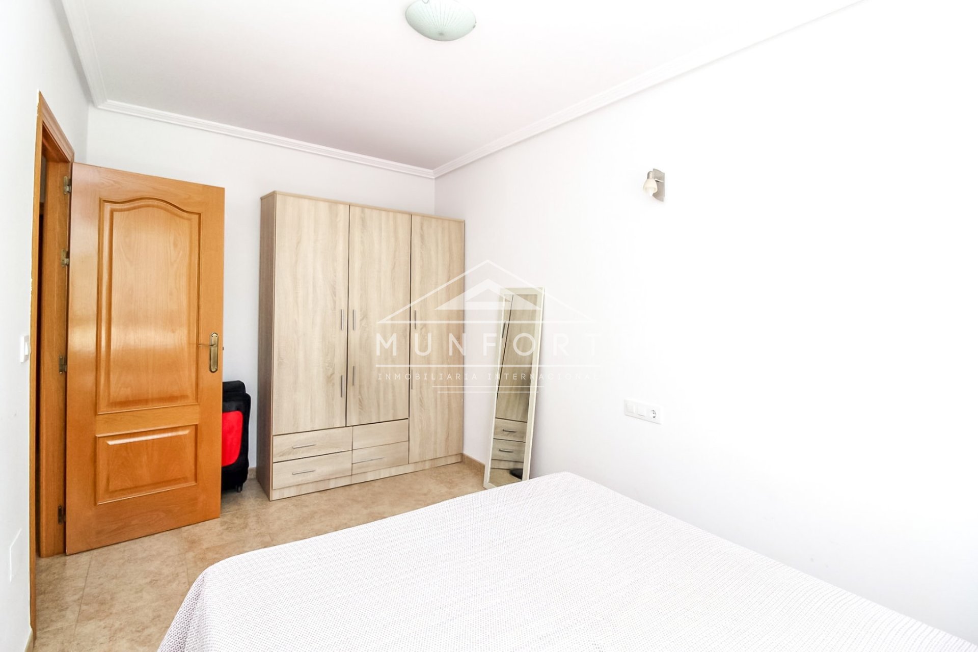 Segunda mano - Apartamentos -
Los Urrutias - EL CARMOLI