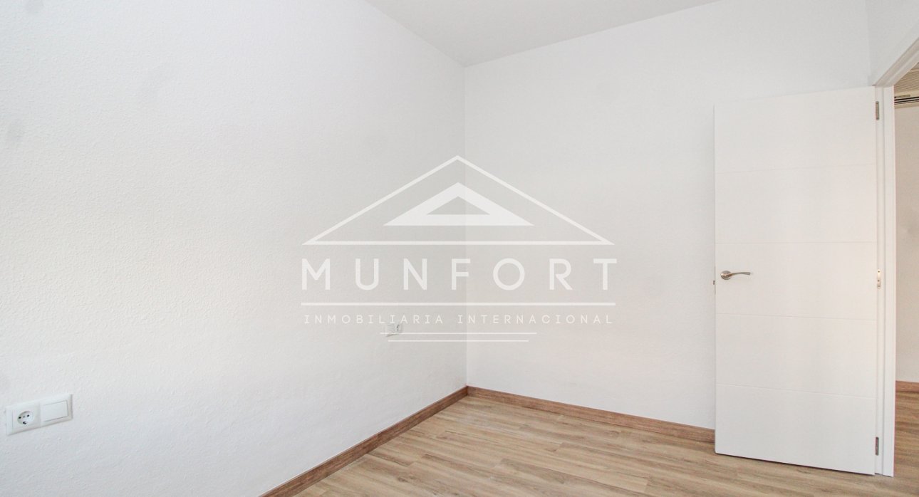 Segunda mano - Apartamentos -
Los Urrutias