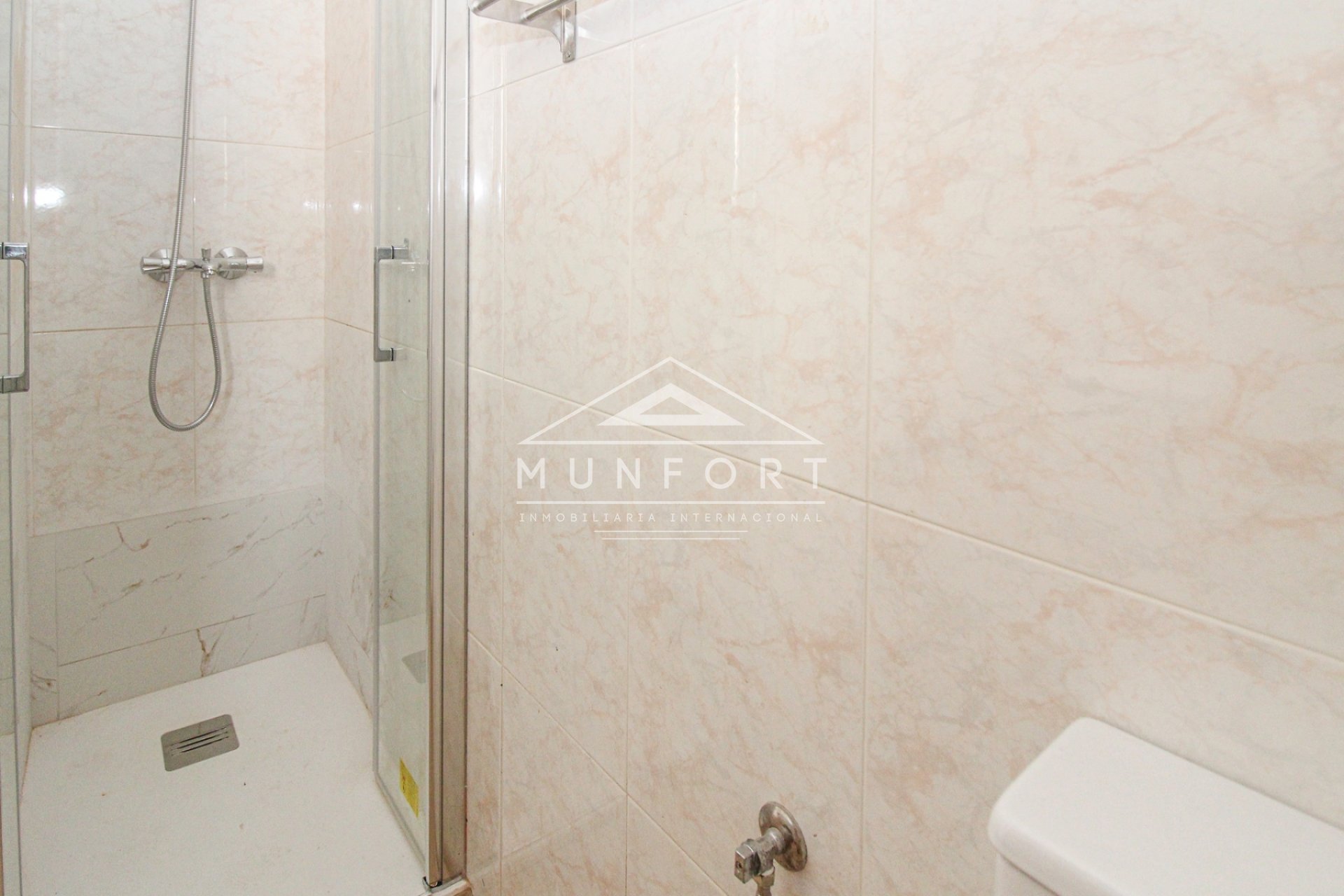 Segunda mano - Apartamentos -
Los Urrutias