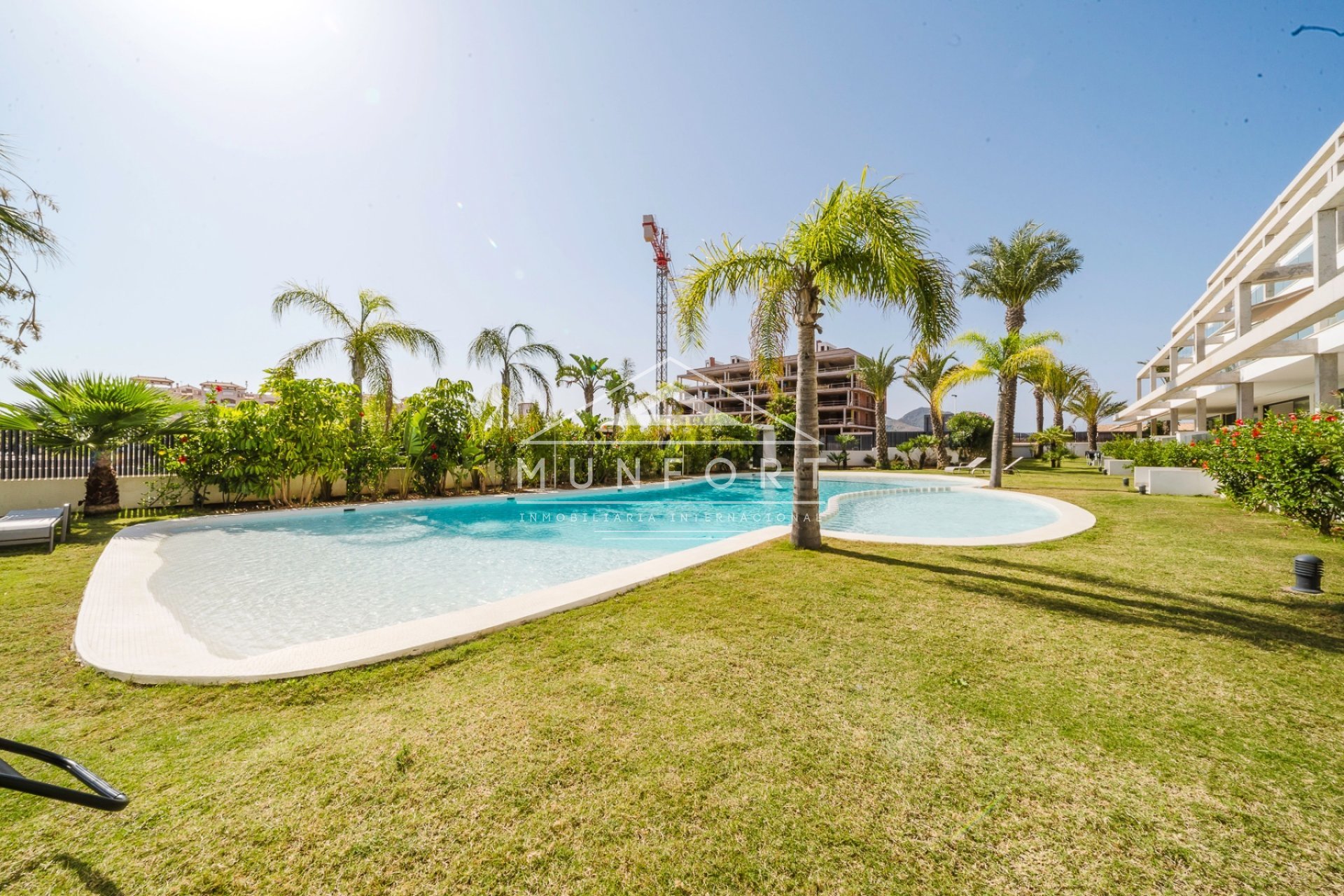 Segunda mano - Apartamentos -
Mar de Cristal