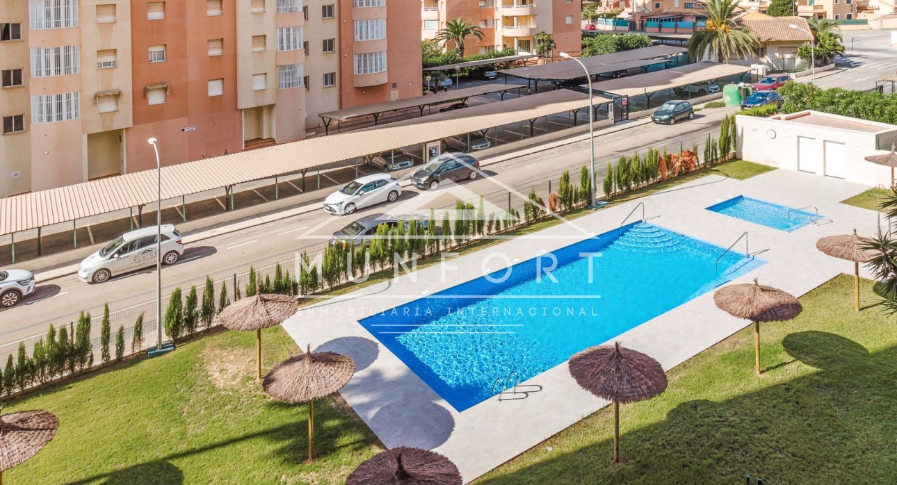 Segunda mano - Apartamentos -
Orihuela Costa - Dehesa de Campoamor