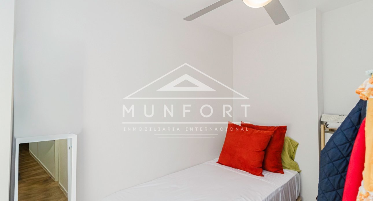 Segunda mano - Apartamentos -
Orihuela Costa - Dehesa de Campoamor