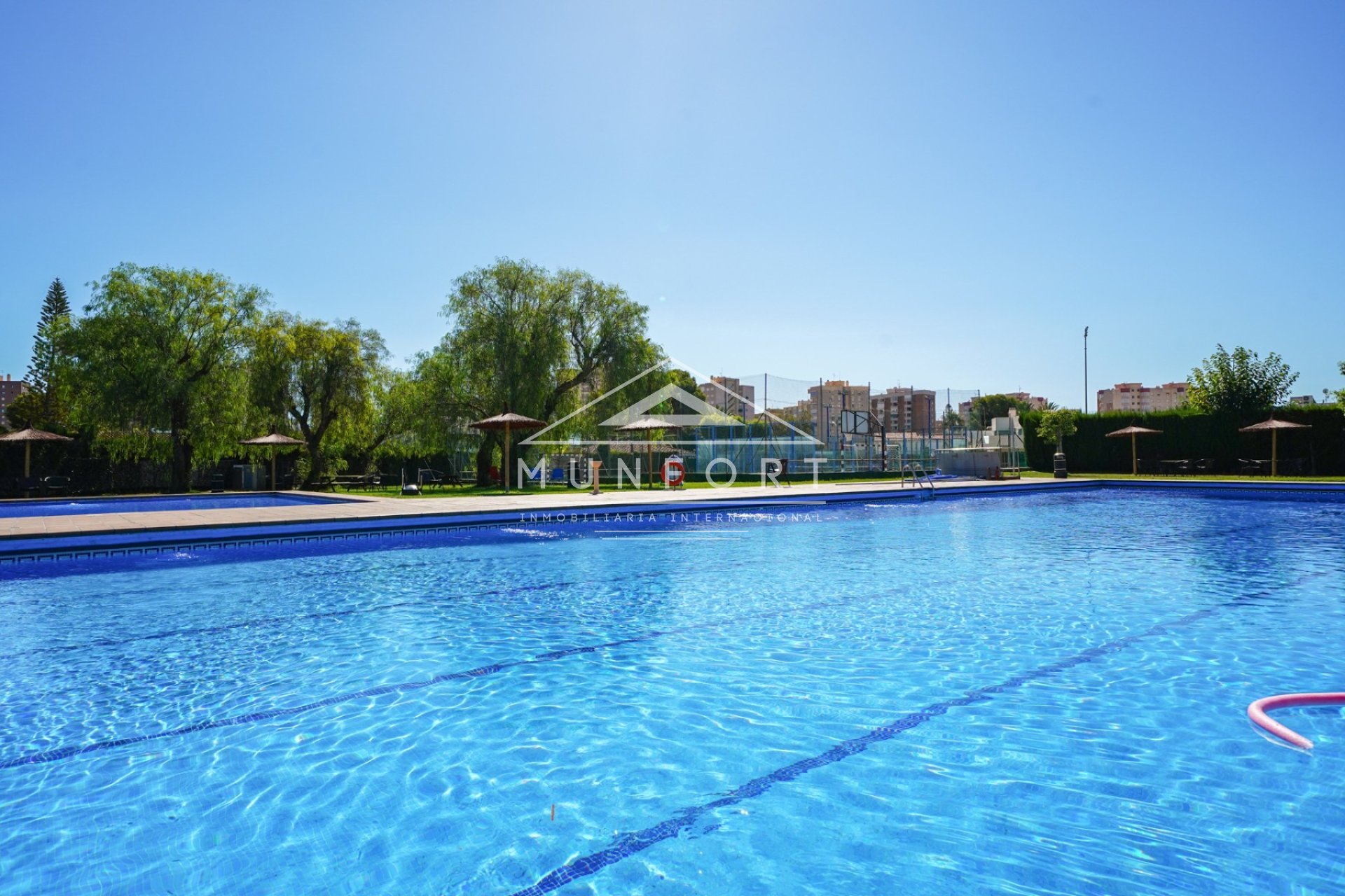 Segunda mano - Apartamentos -
Orihuela Costa - Dehesa de Campoamor