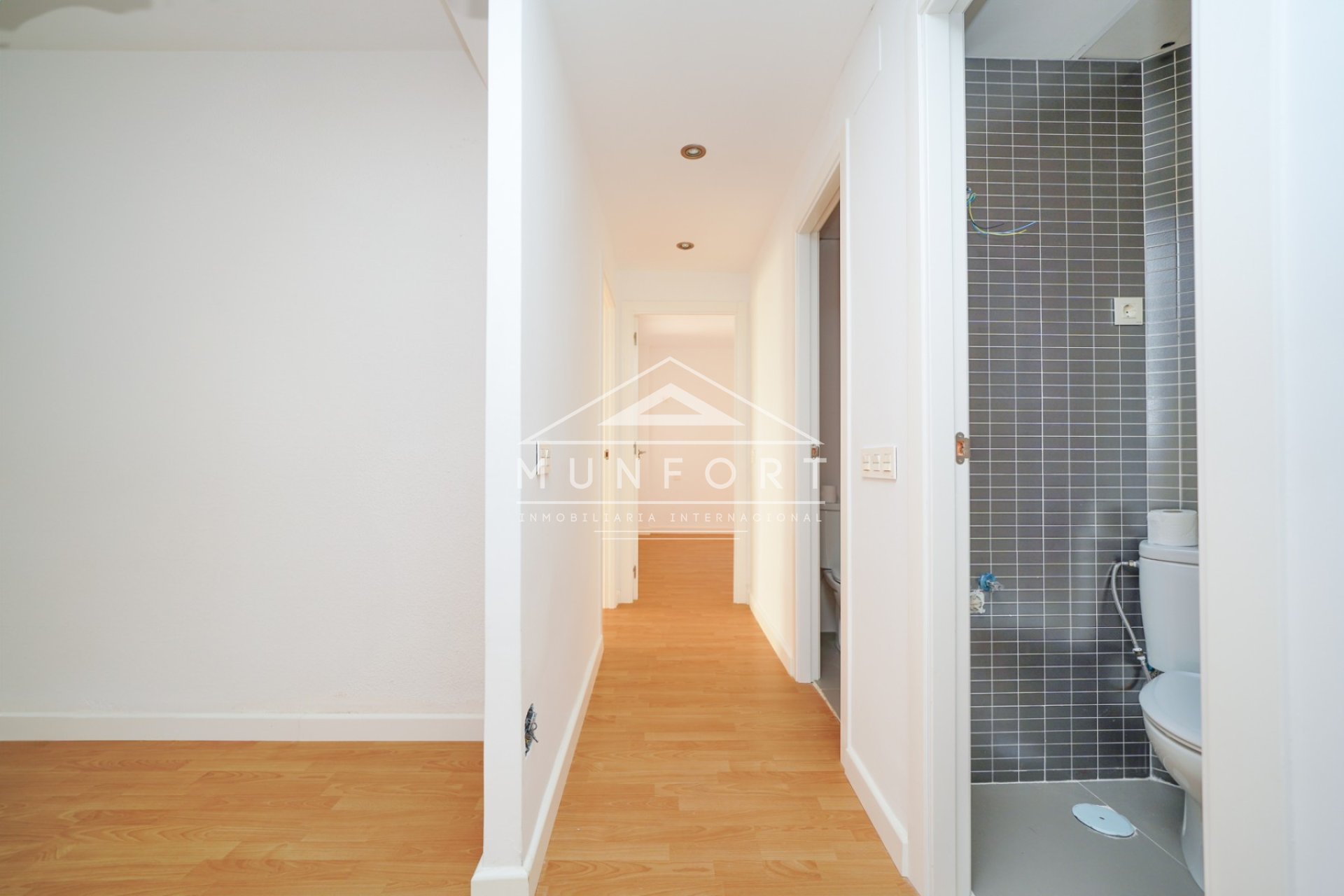 Segunda mano - Apartamentos -
Orihuela Costa - Dehesa de Campoamor