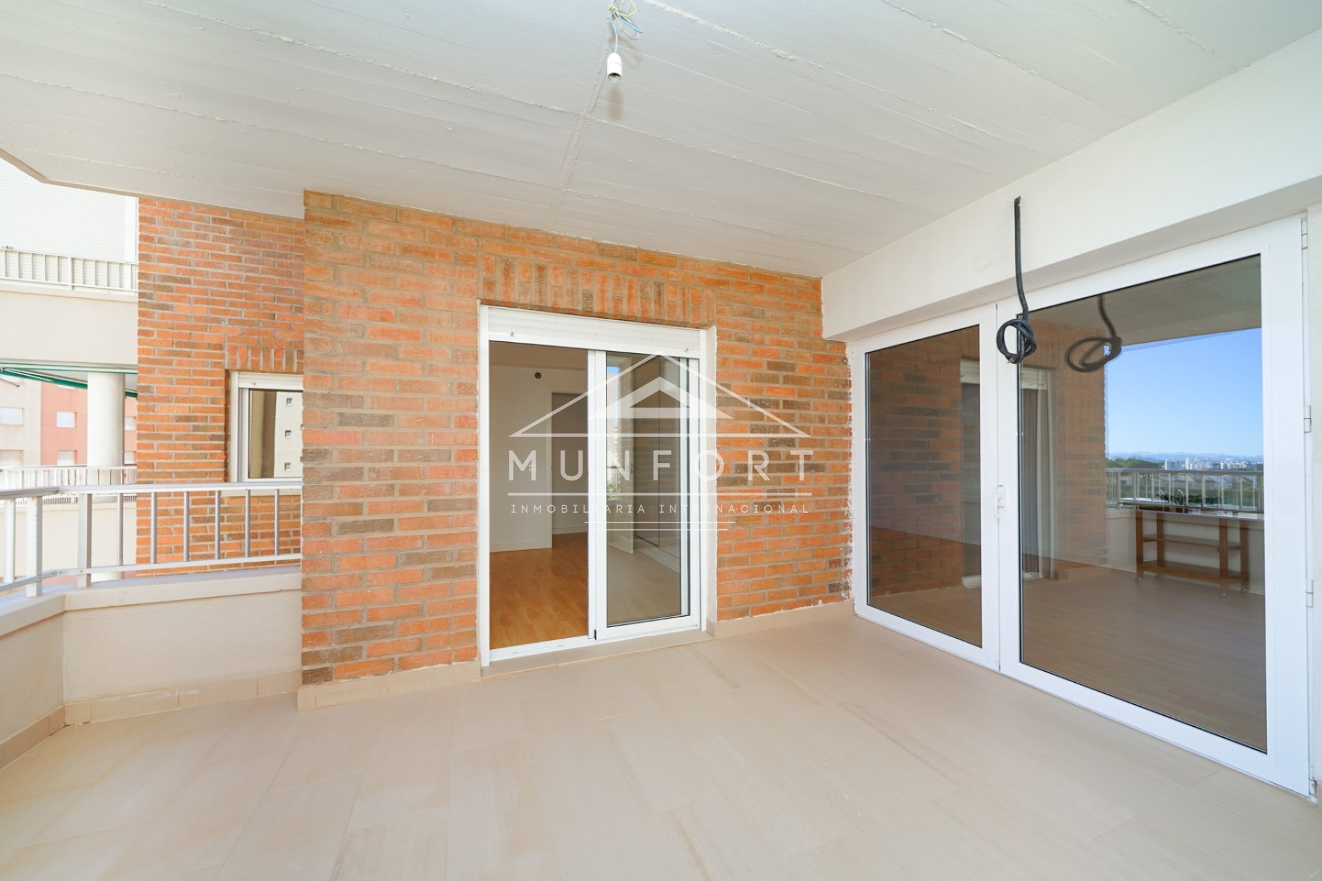 Segunda mano - Apartamentos -
Orihuela Costa - Dehesa de Campoamor