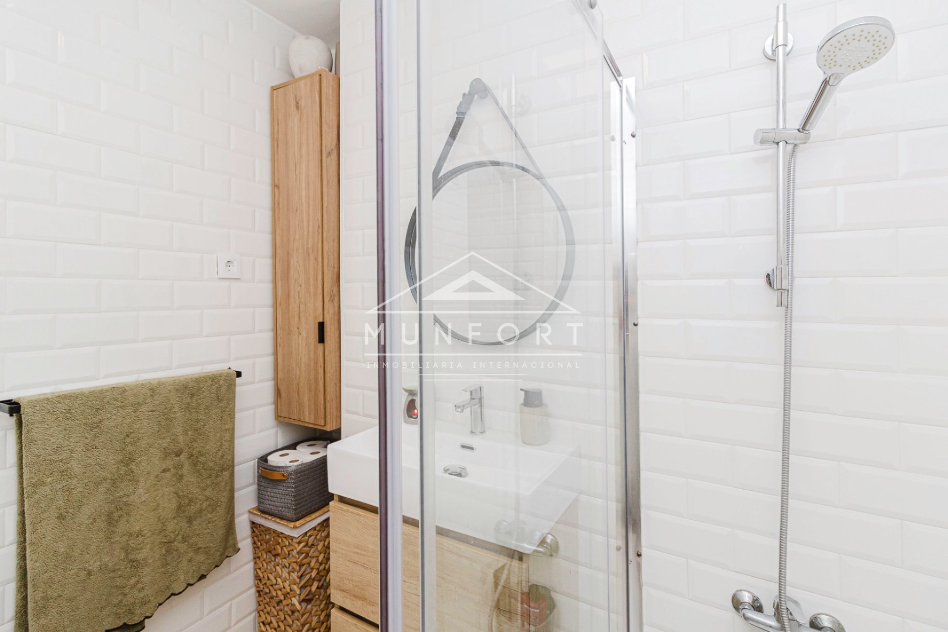 Segunda mano - Apartamentos -
Orihuela Costa - Dehesa de Campoamor