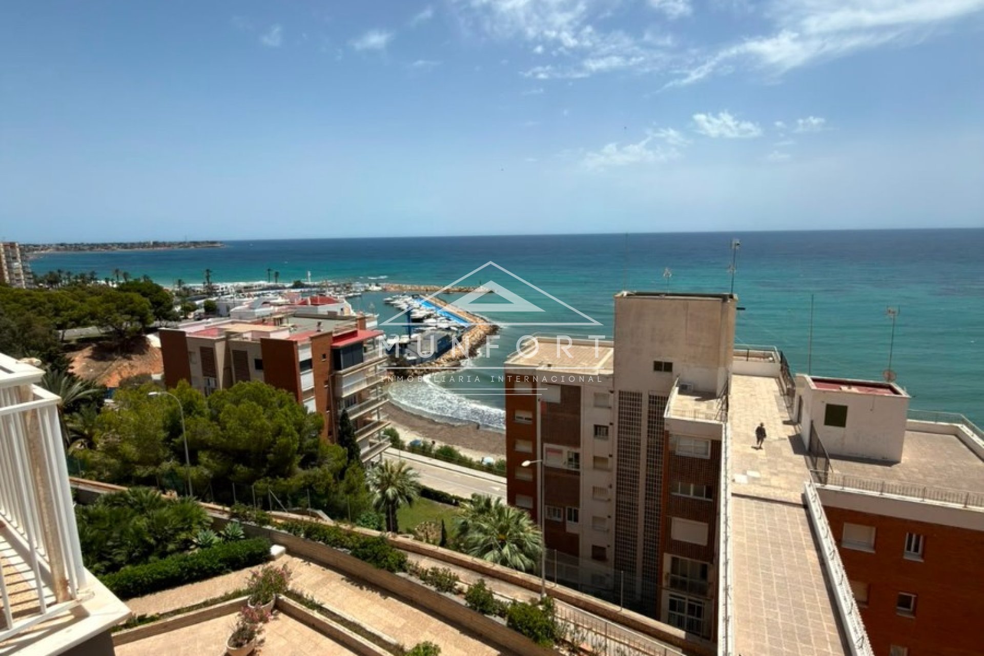 Segunda mano - Apartamentos -
Orihuela Costa - Dehesa de Campoamor