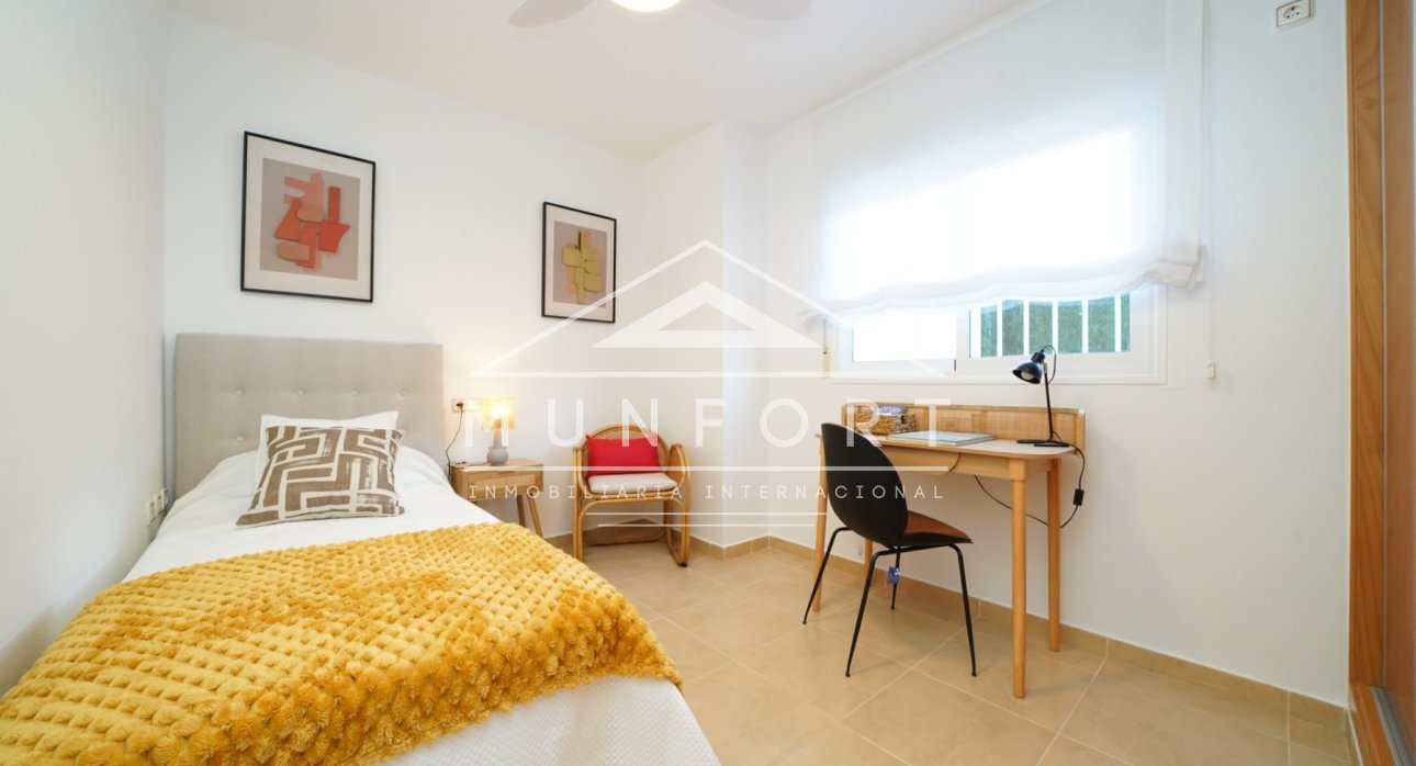 Segunda mano - Apartamentos -
Orihuela Costa - Lomas de Cabo Roig