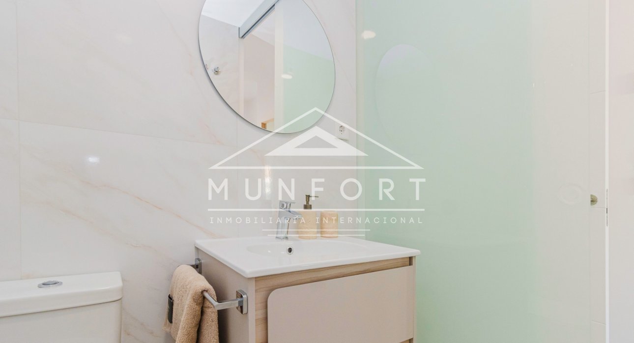 Segunda mano - Apartamentos -
Orihuela Costa - Playa Flamenca