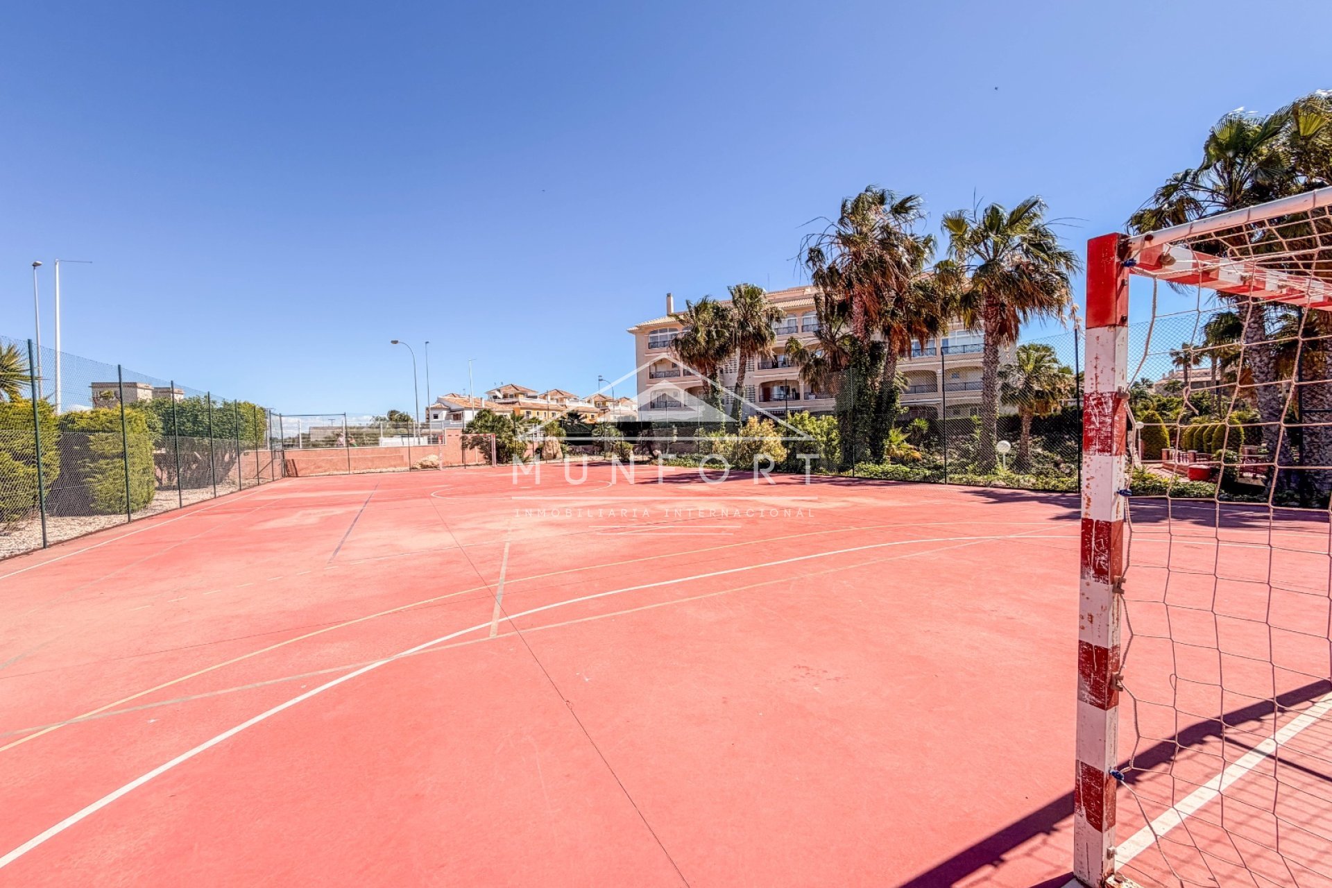 Segunda mano - Apartamentos -
Orihuela Costa - Playa Flamenca