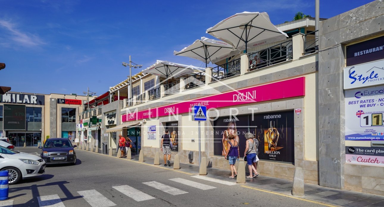 Segunda mano - Apartamentos -
Orihuela Costa - Punta Prima