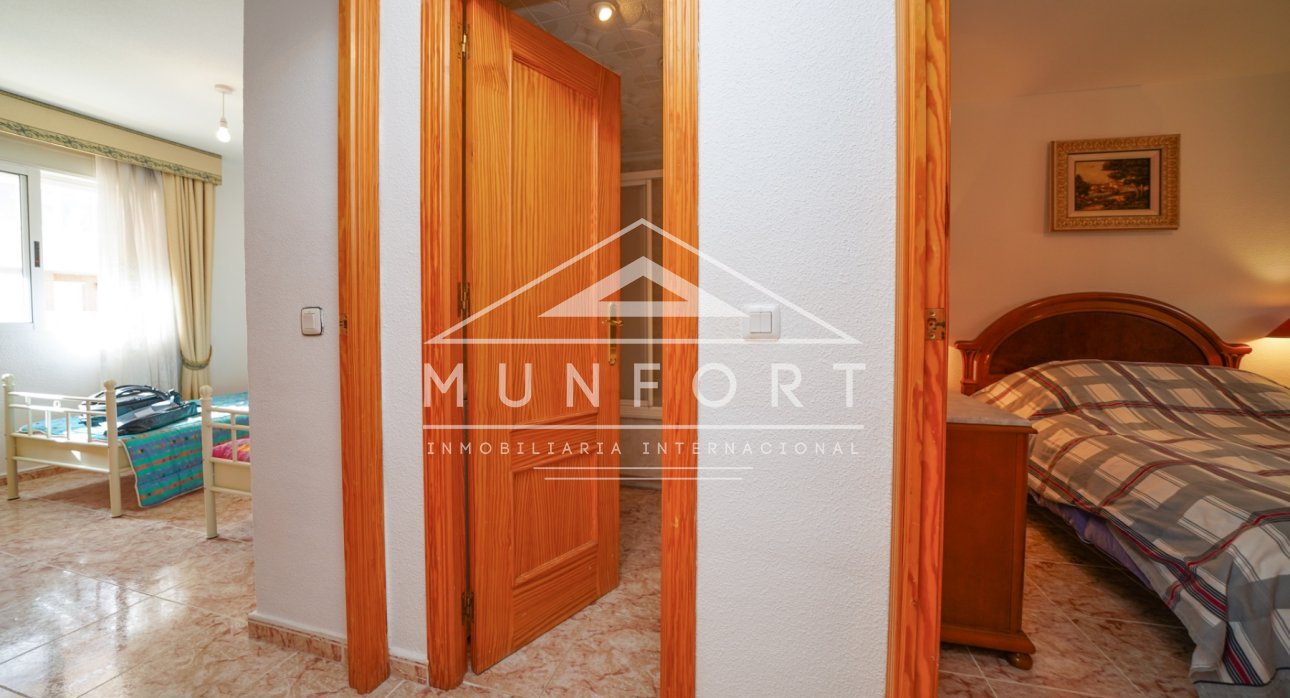 Segunda mano - Apartamentos -
Orihuela Costa - Punta Prima