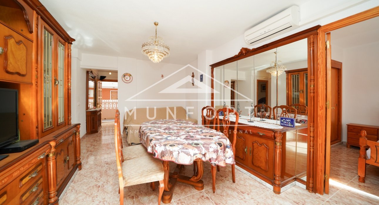 Segunda mano - Apartamentos -
Orihuela Costa - Punta Prima