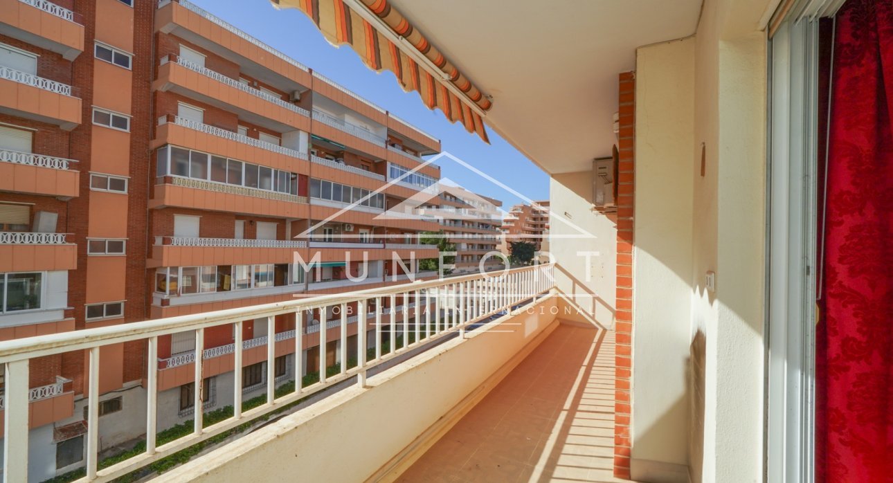Segunda mano - Apartamentos -
Orihuela Costa - Punta Prima