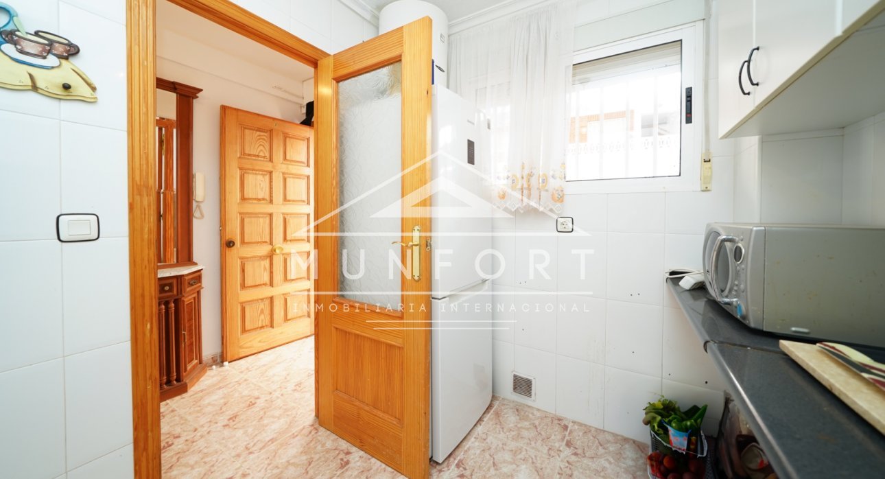 Segunda mano - Apartamentos -
Orihuela Costa - Punta Prima