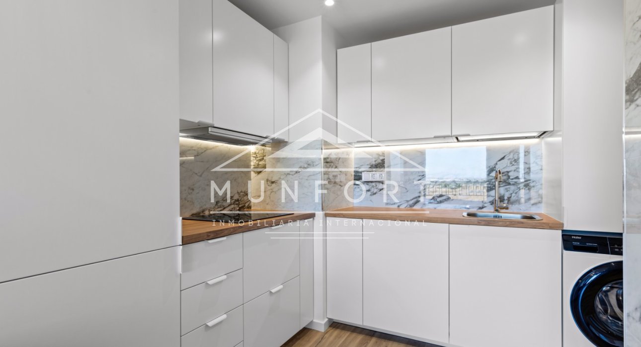 Segunda mano - Apartamentos -
Orihuela Costa - Punta Prima