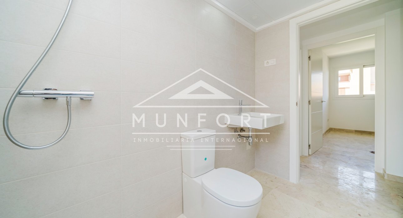 Segunda mano - Apartamentos -
Orihuela Costa - Punta Prima