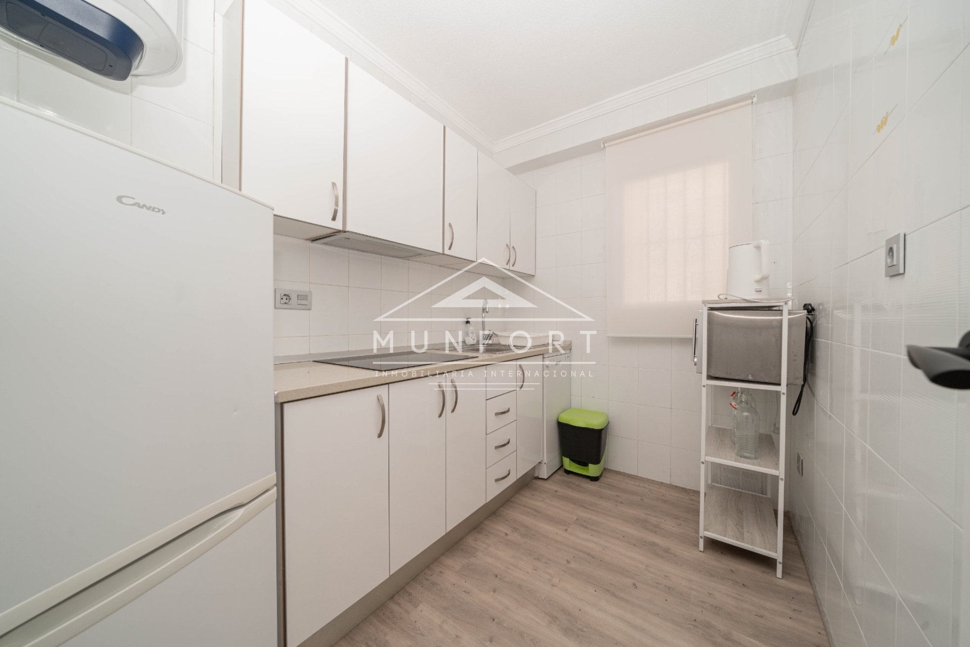 Segunda mano - Apartamentos -
Orihuela Costa - Punta Prima