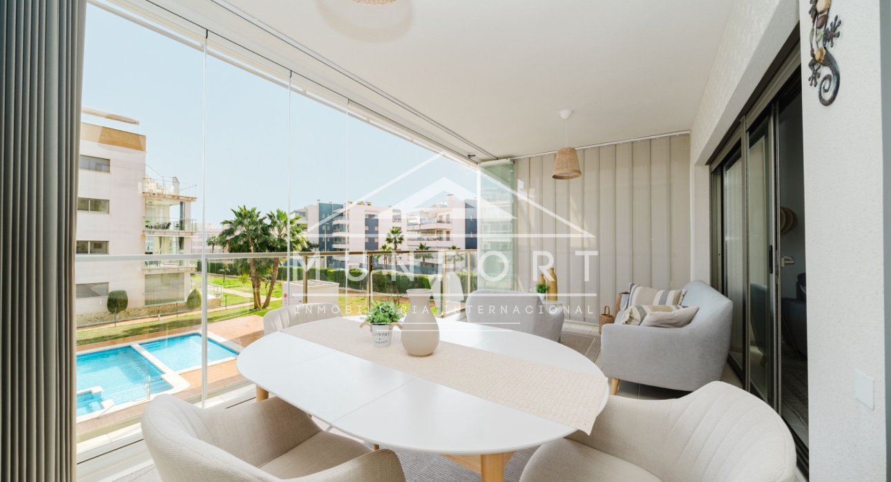Segunda mano - Apartamentos -
Orihuela Costa - Villamartín