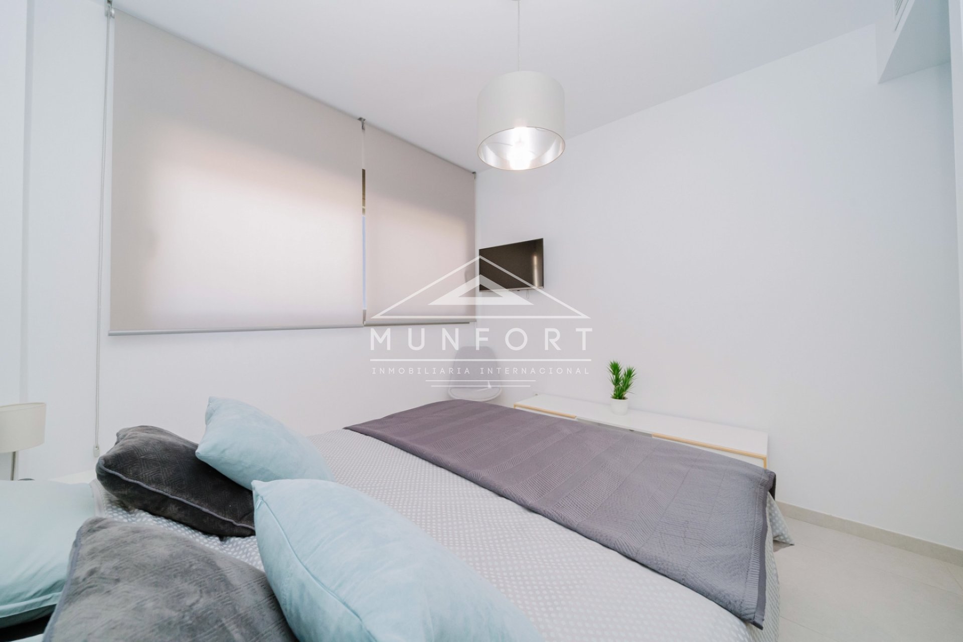 Segunda mano - Apartamentos -
Orihuela Costa - Villamartín