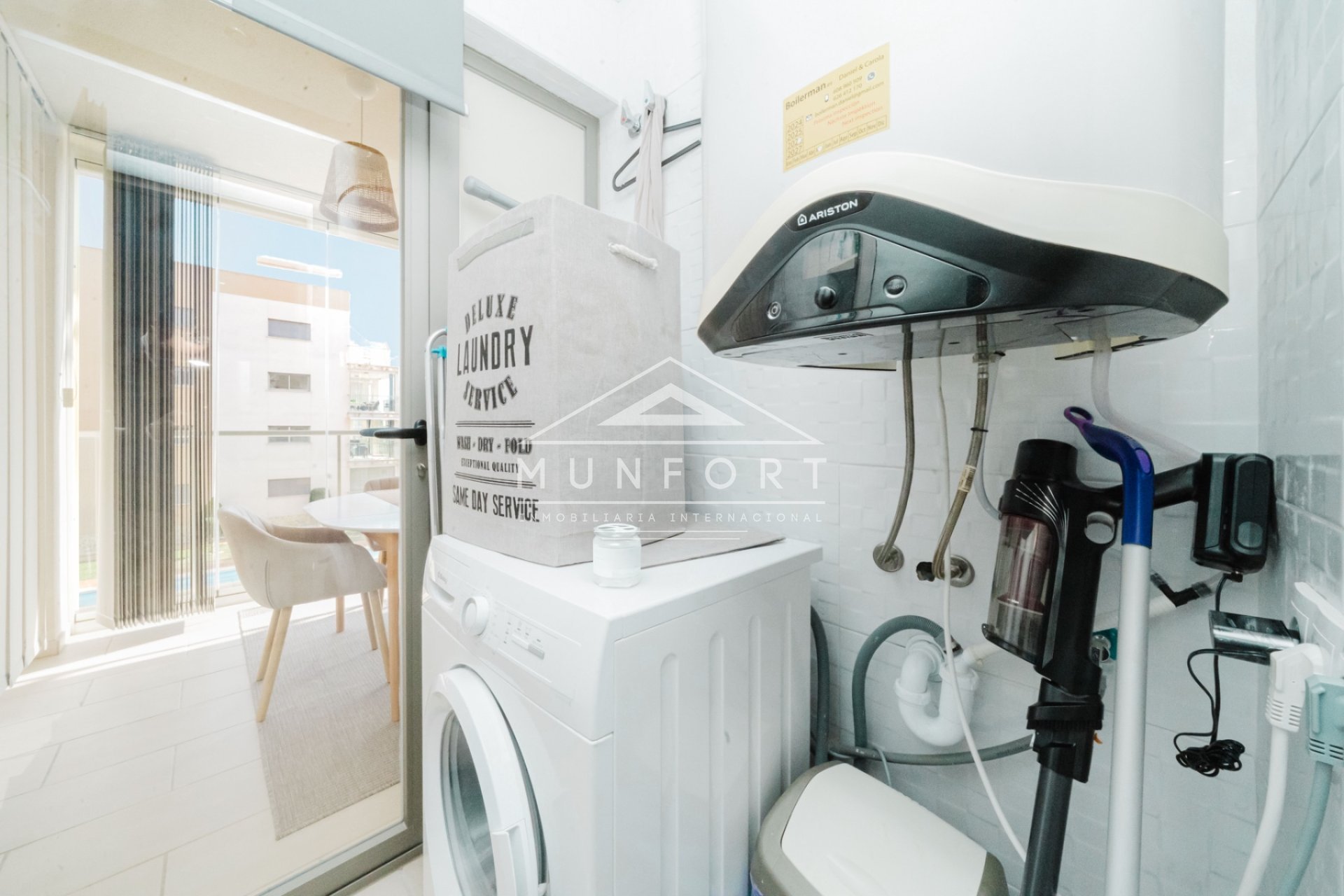 Segunda mano - Apartamentos -
Orihuela Costa - Villamartín