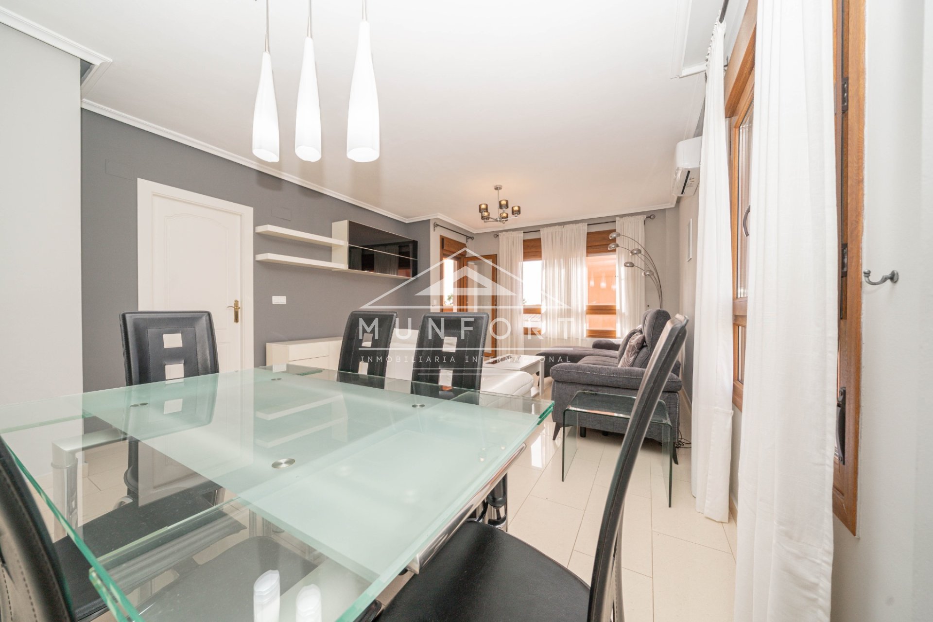 Segunda mano - Apartamentos -
Orihuela Costa - Villamartín