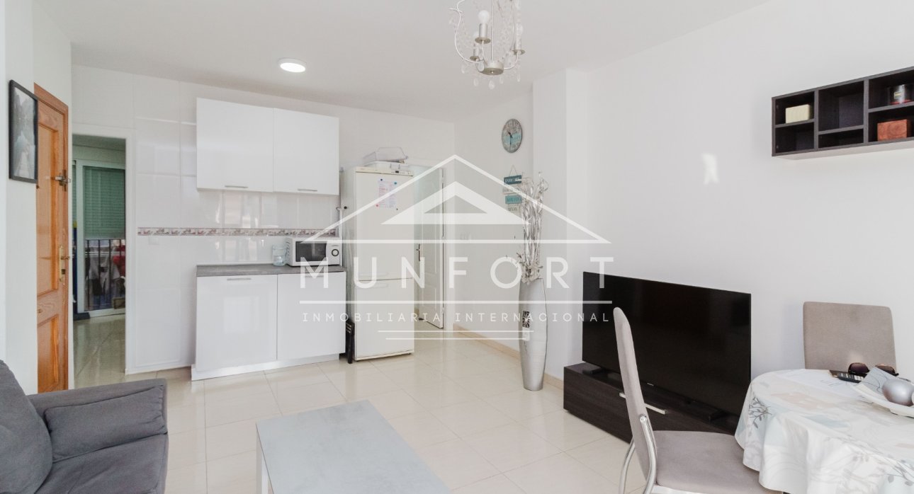 Segunda mano - Apartamentos -
Pilar de la Horadada