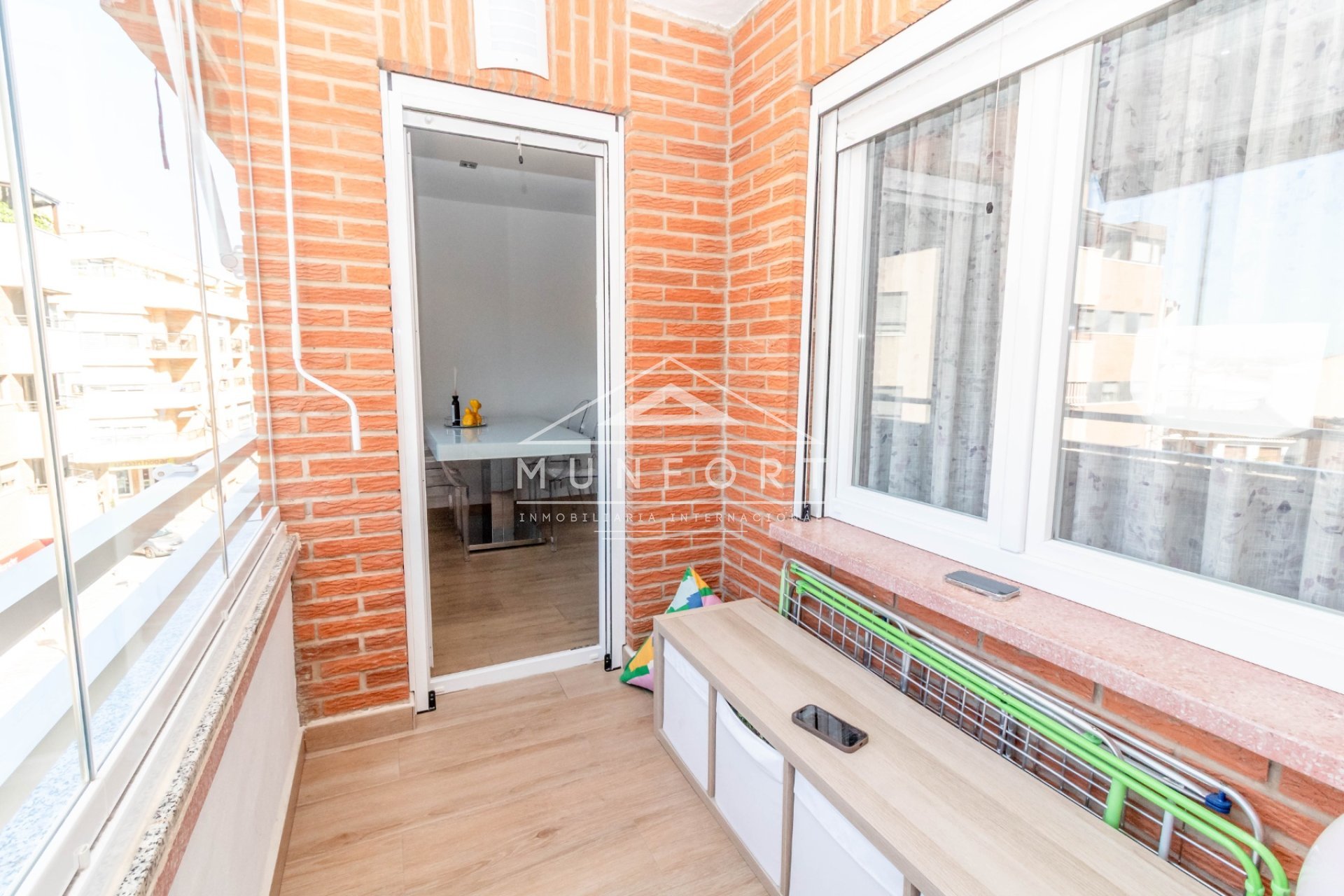 Segunda mano - Apartamentos -
Pilar de la Horadada