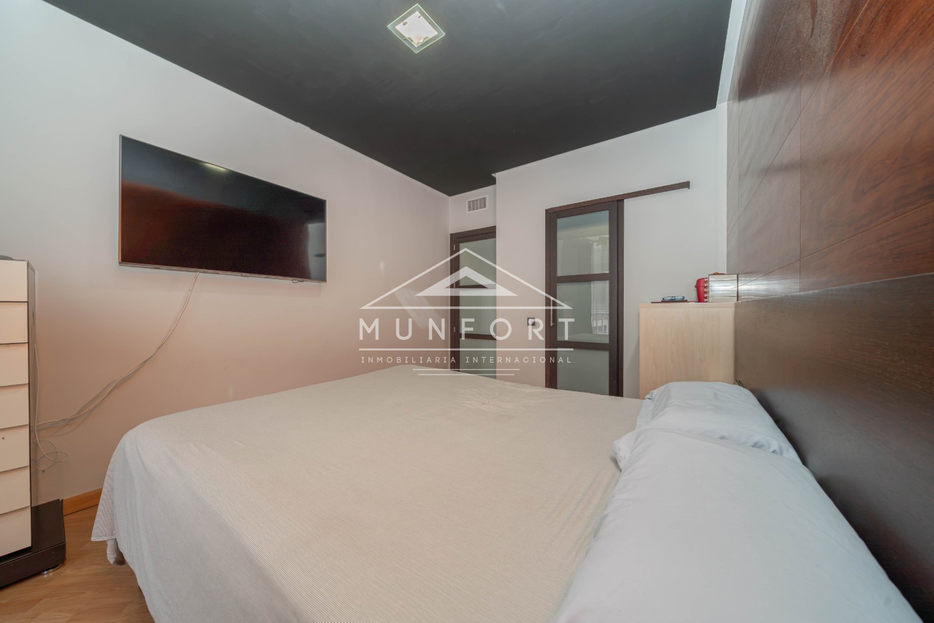 Segunda mano - Apartamentos -
Pilar de la Horadada